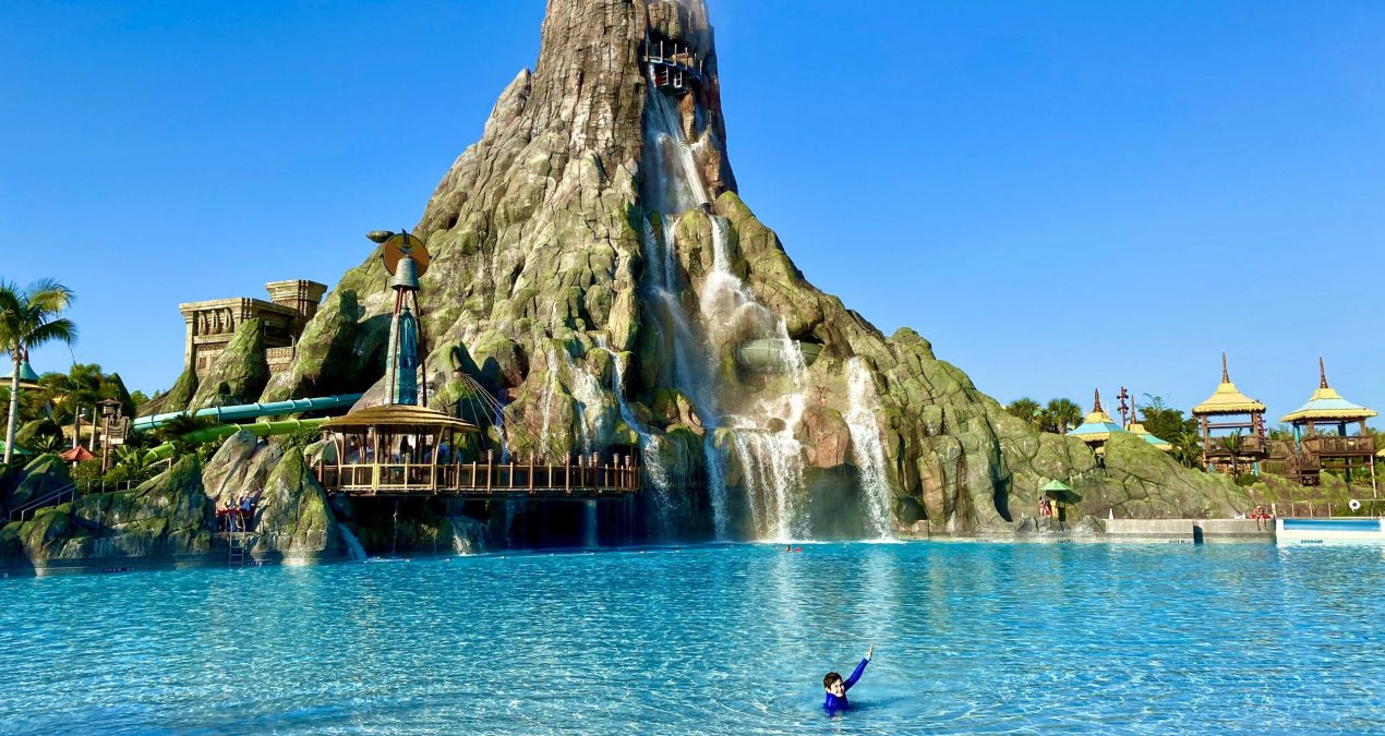 Universal’s Volcano Bay – USA